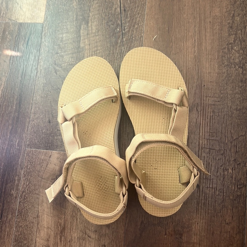 Tevas